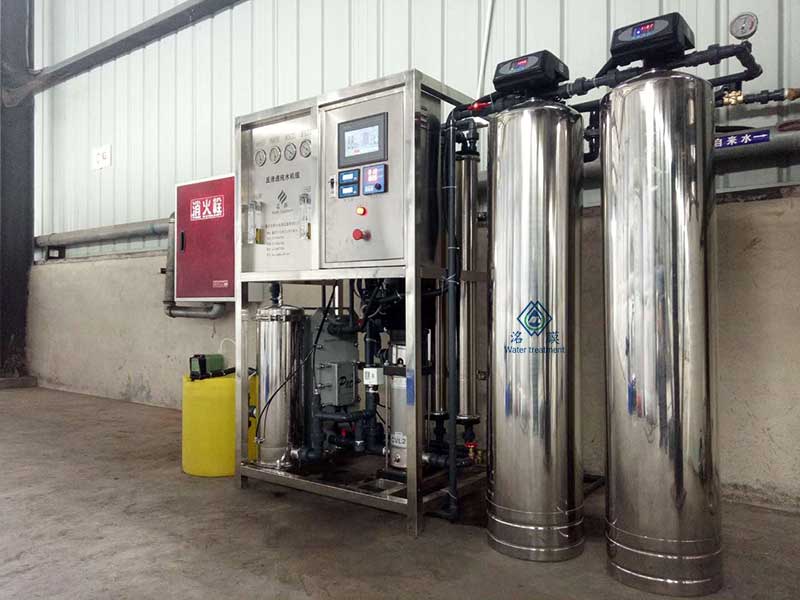 反滲透設(shè)備 反滲透設(shè)備